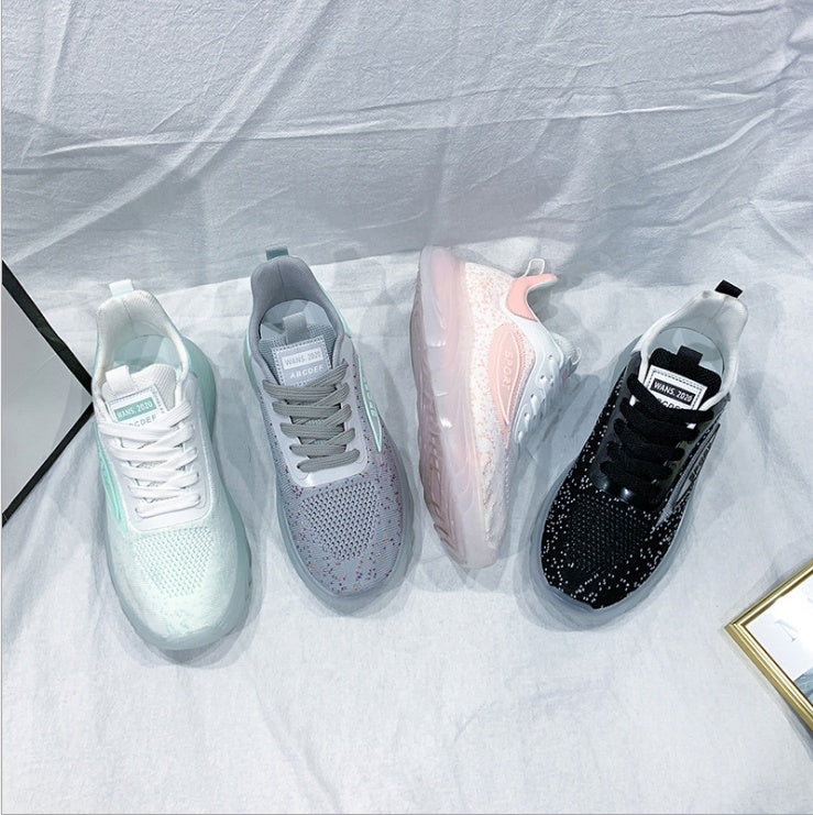 Women’s Lightweight Mesh Sneakers – Breathable, Stylish & Everyday Comfortable