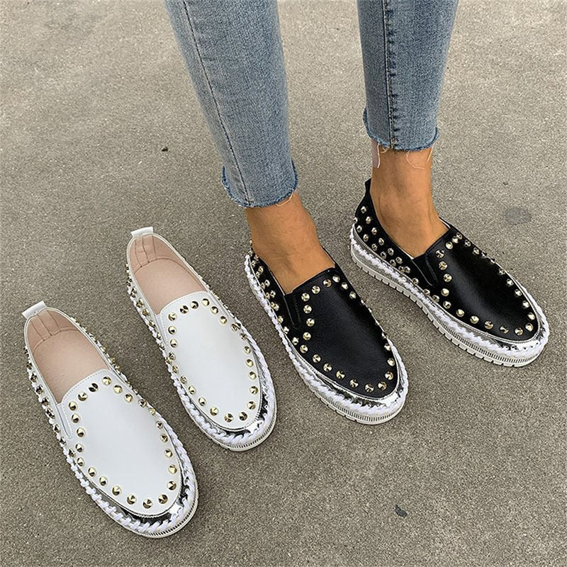 Fashion Rivet Shoes Flat Sneakers Women Fashion Rivet Shoes Flat Sneakers Women