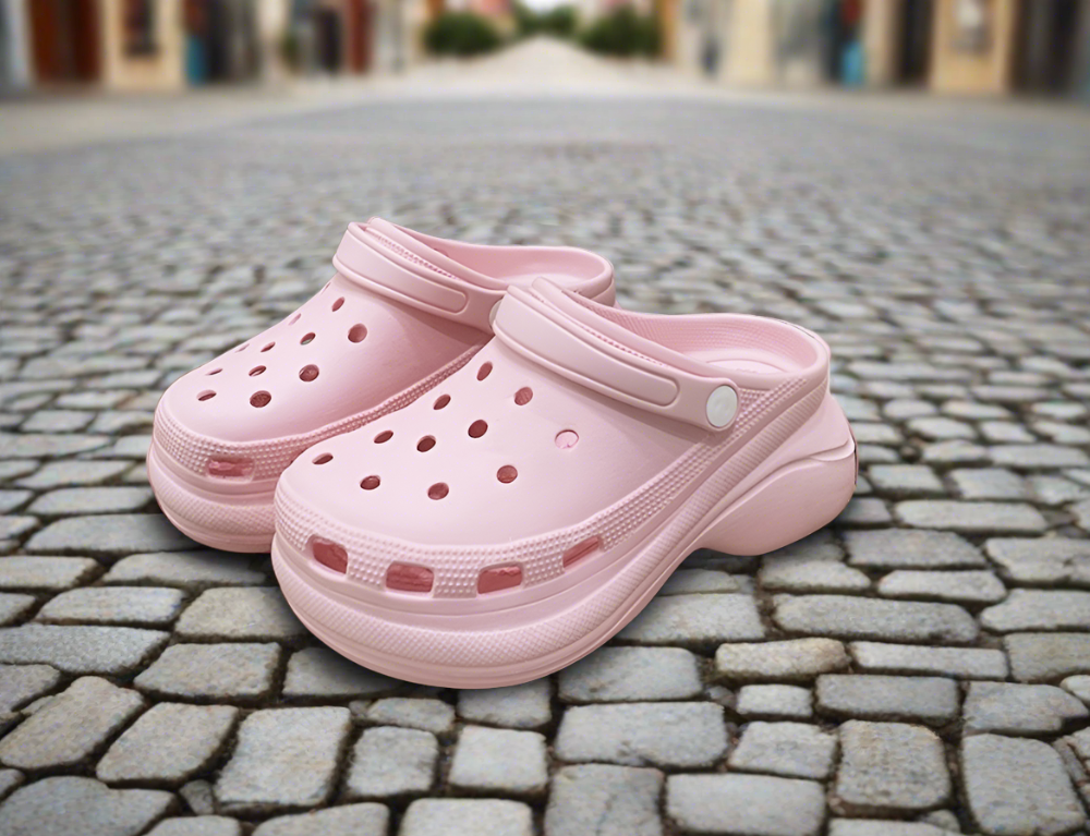 Women's Classic MEGA CRUSH Clogs Platform Shoes Women's Classic MEGA CRUSH Clogs Platform Shoes