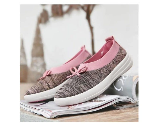 Women’s Low-Top Canvas Sneakers – Breathable Mesh Comfort with Metal Stitch Detail | Slip-On Style